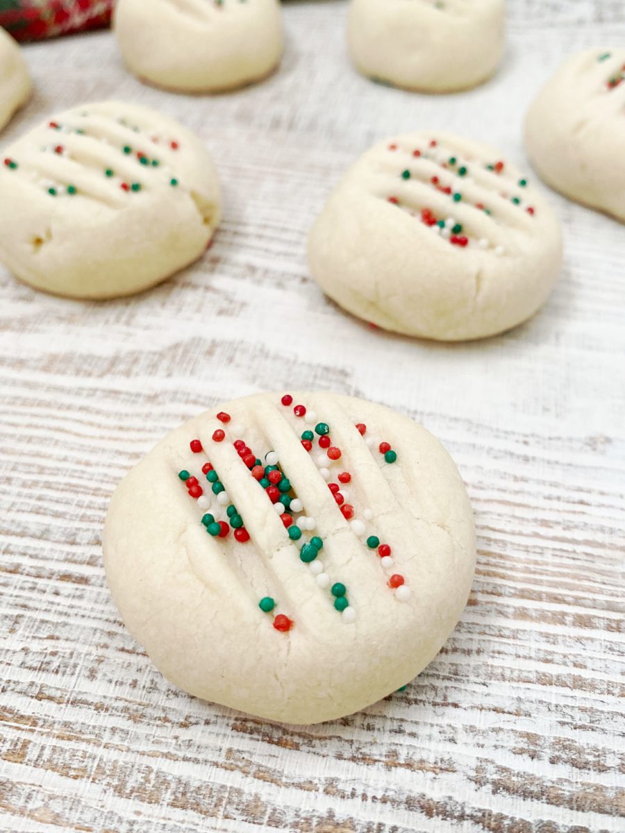 close up of whipped shortbread cookies
