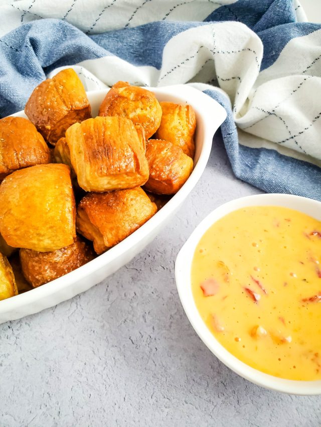 Homemade Soft Pretzel Bites with Cheese Dip