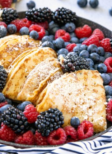 cropped-close-up-of-fresh-berries-with-homemade-crepes.jpg