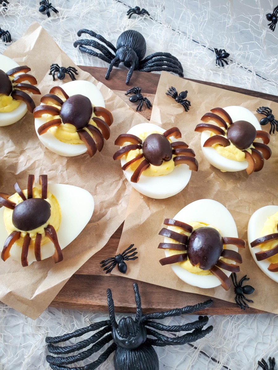 halloween spiders with deviled eggs
