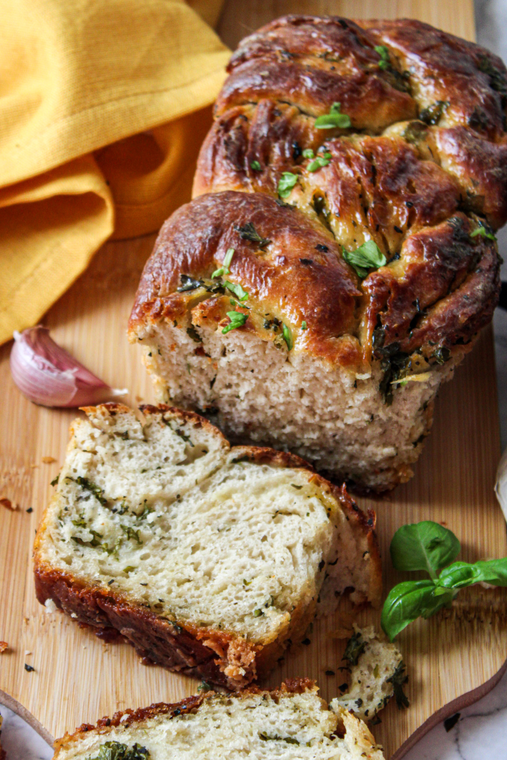 Homemade Garlic And Herb Swirl Bread Recipe