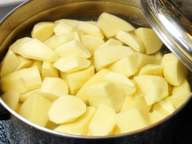 Creamy Garlic Mashed Potatoes Recipe