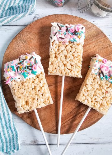 close up of rice cereal treat pops feature image