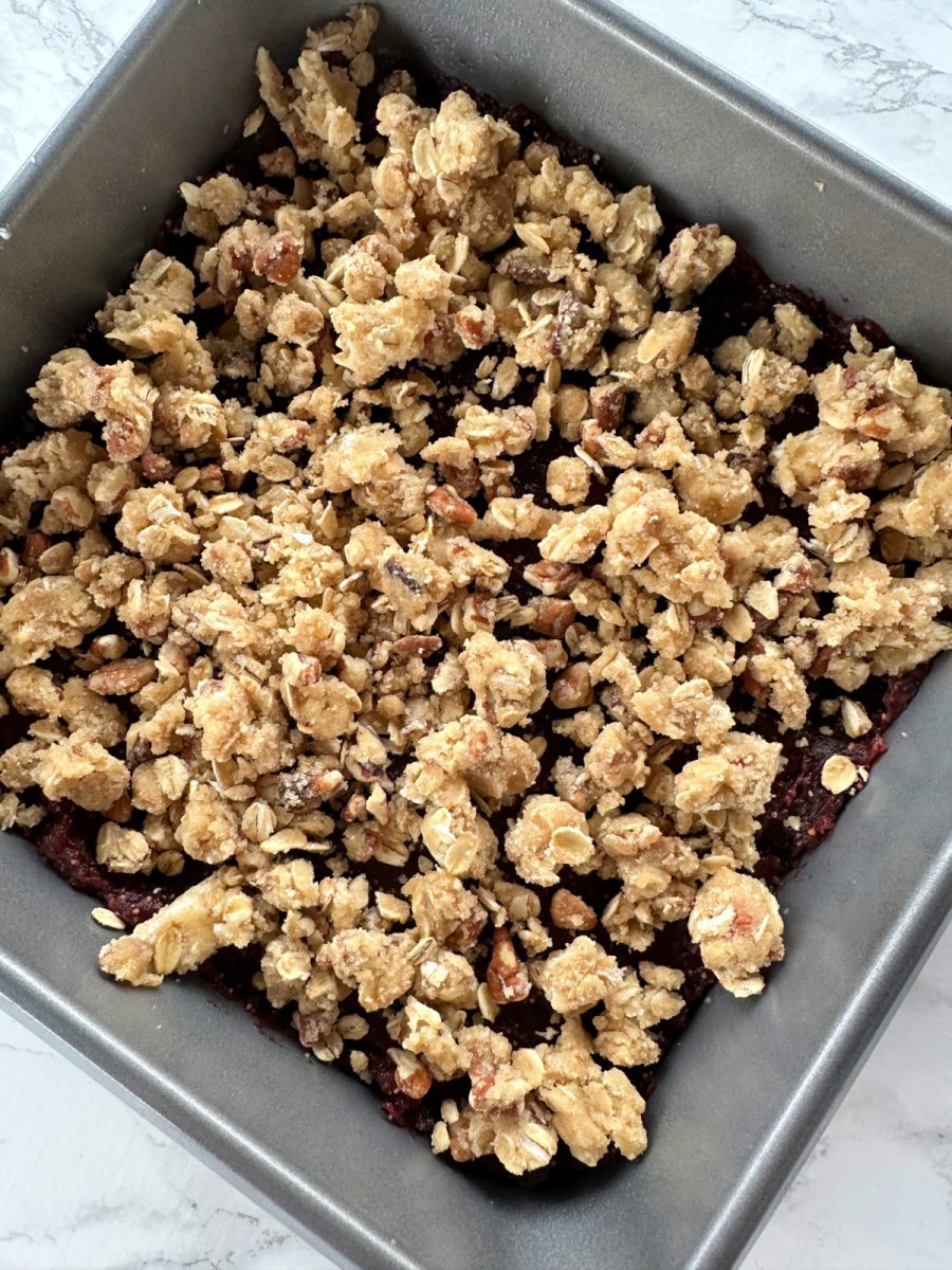 add crumble topping to fig jam layer and bake