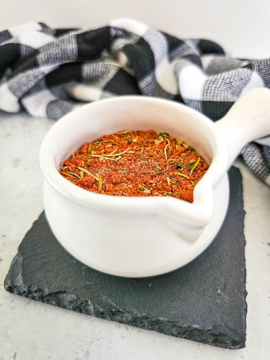 pot roast spices in white ceramic bowl