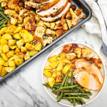 feature image for thanksgiving one pan dinner