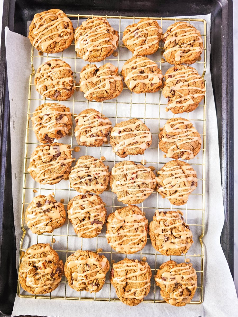 let glaze set on cookies on wire rack