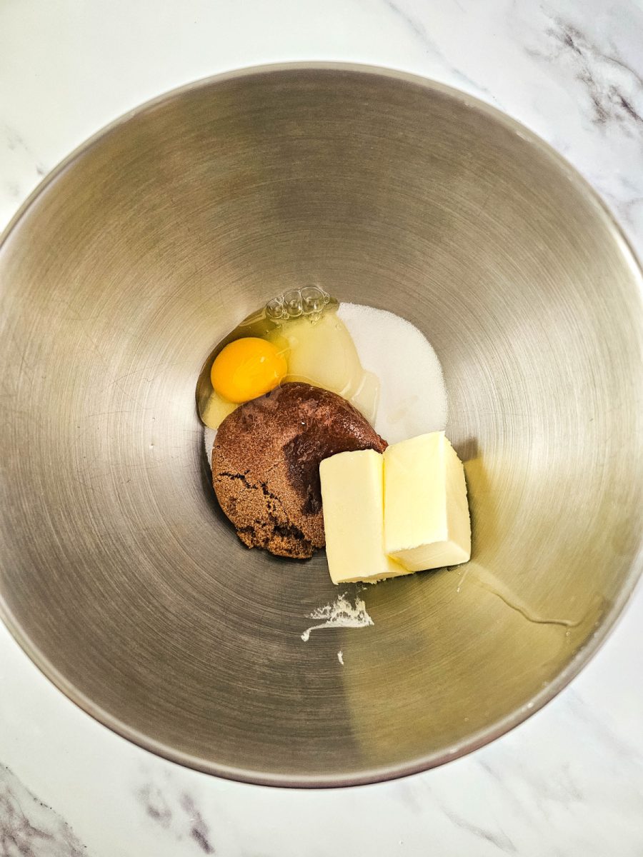 wet ingredients for dough in bowl