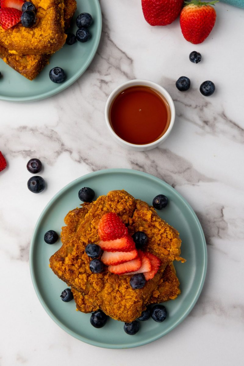 overhead view of cereal crusted eggy bread